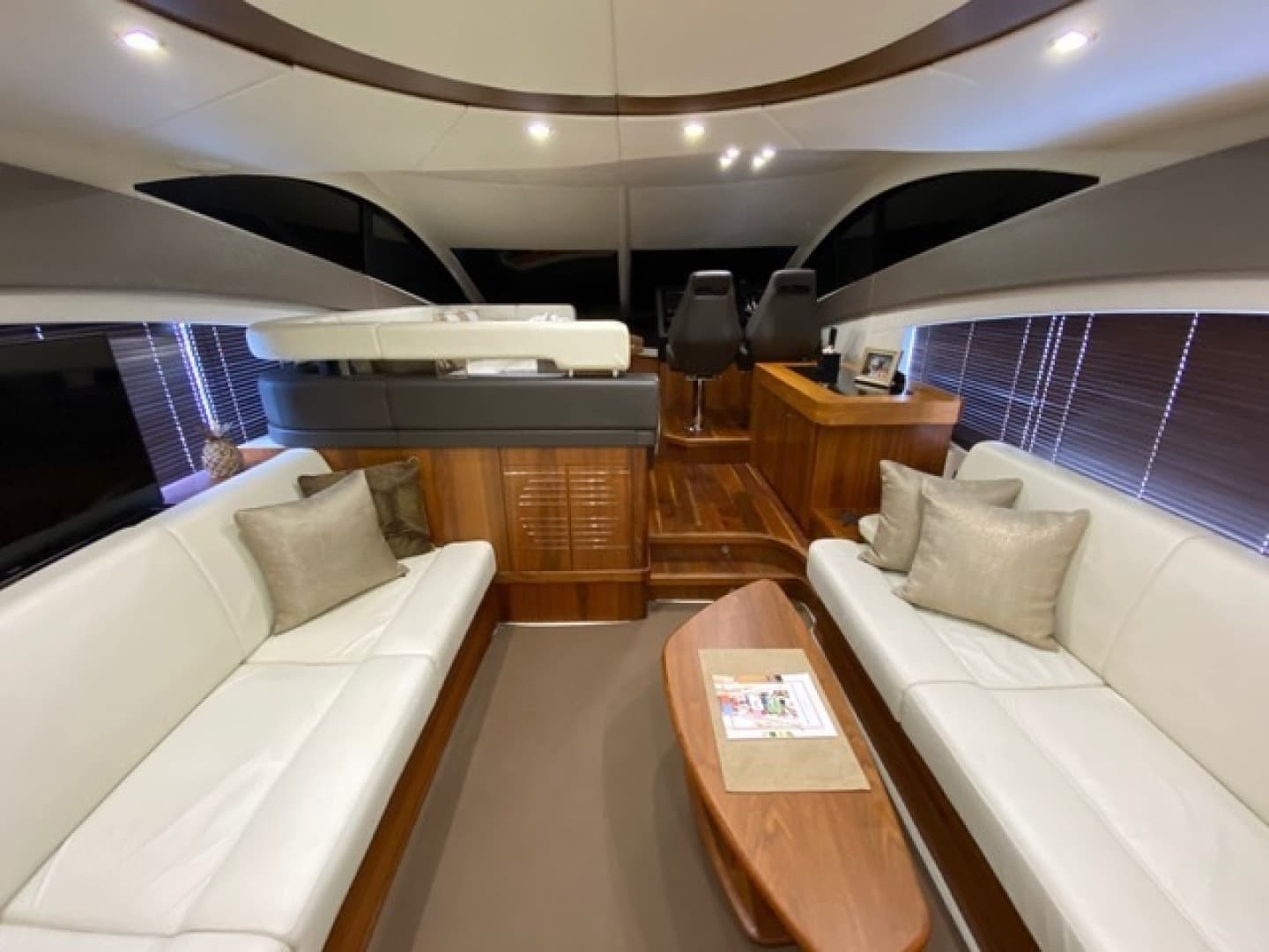 2015 Sunseeker Manhattan 55 — photo 16