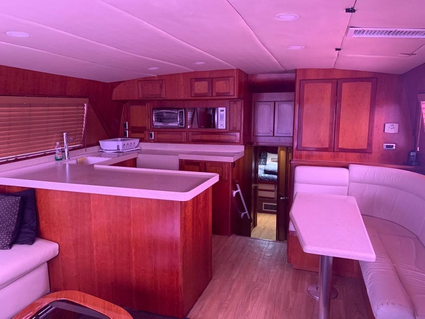 1988 Bertram 50 Convertible — photo 15