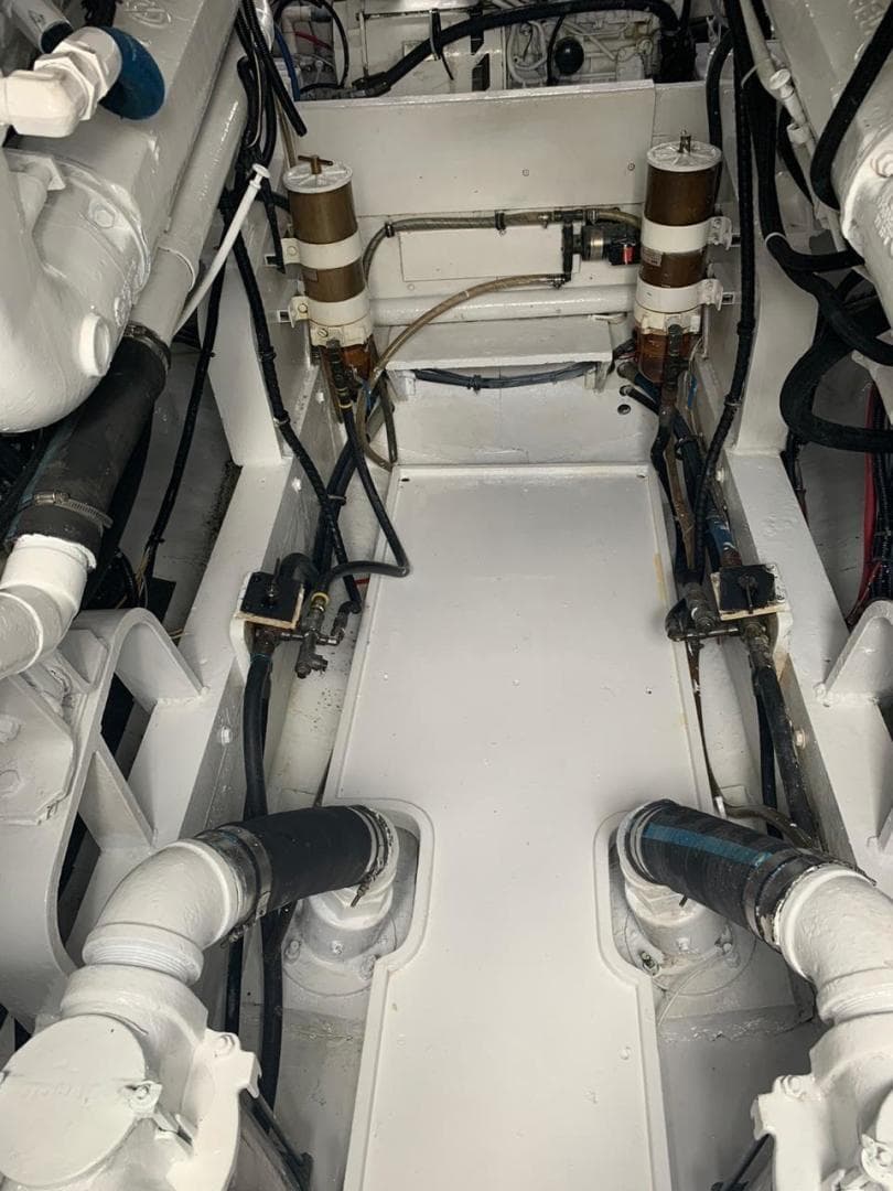 1988 Bertram 50 Convertible — photo 24