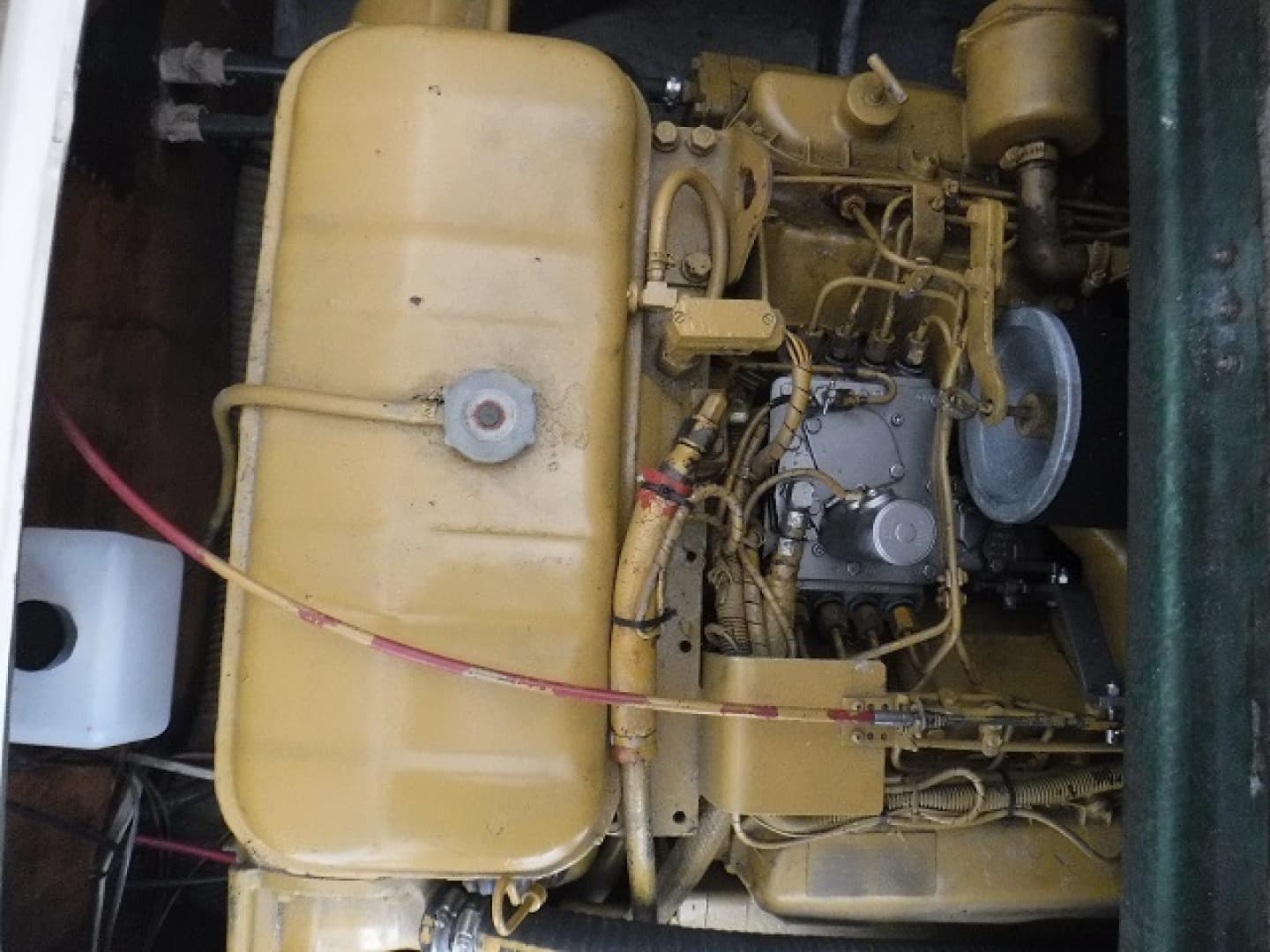 1980 Bertram 33 — photo 14