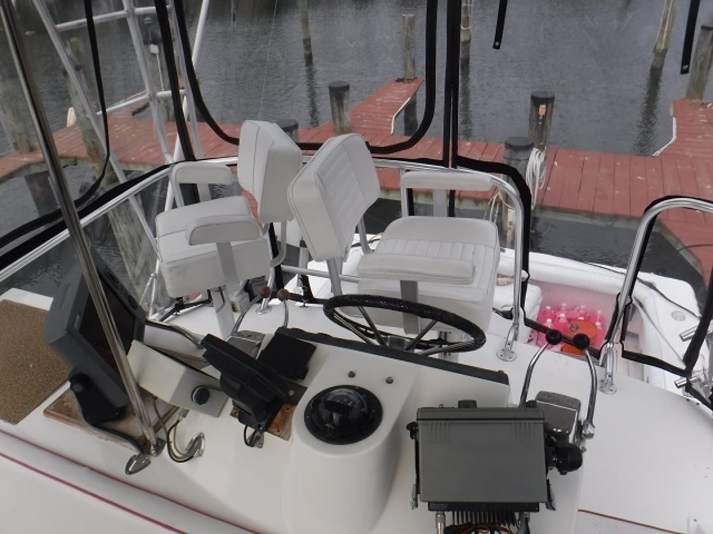 1980 Bertram 33 — photo 17