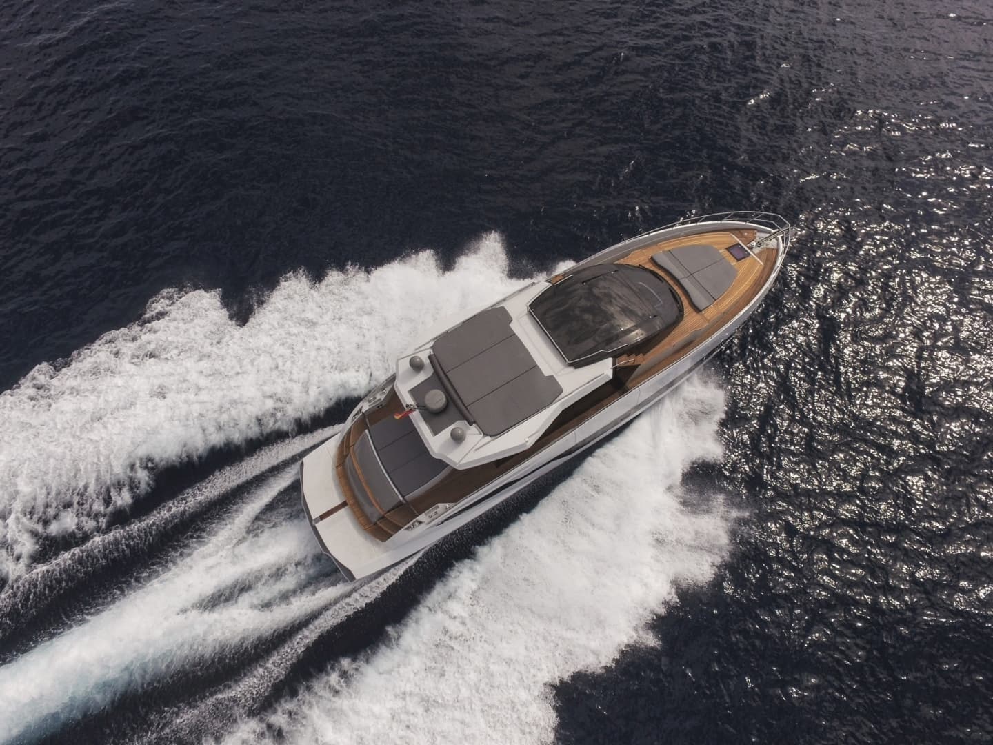 2021 Astondoa 655 Coupe — photo 5