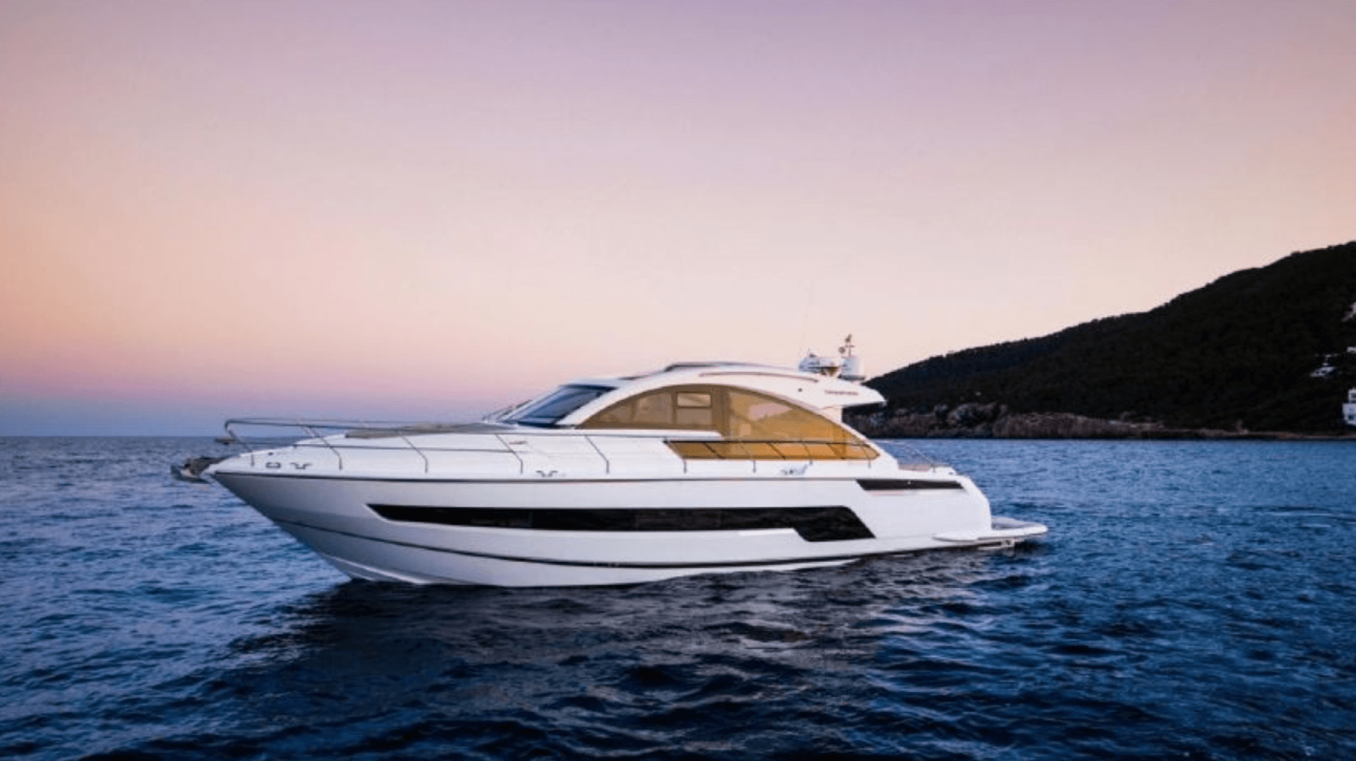 2018 Fairline Targa 53 Open — photo 2