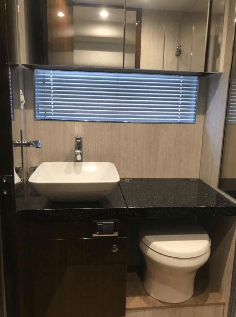 2018 Fairline Targa 53 Open — photo 26