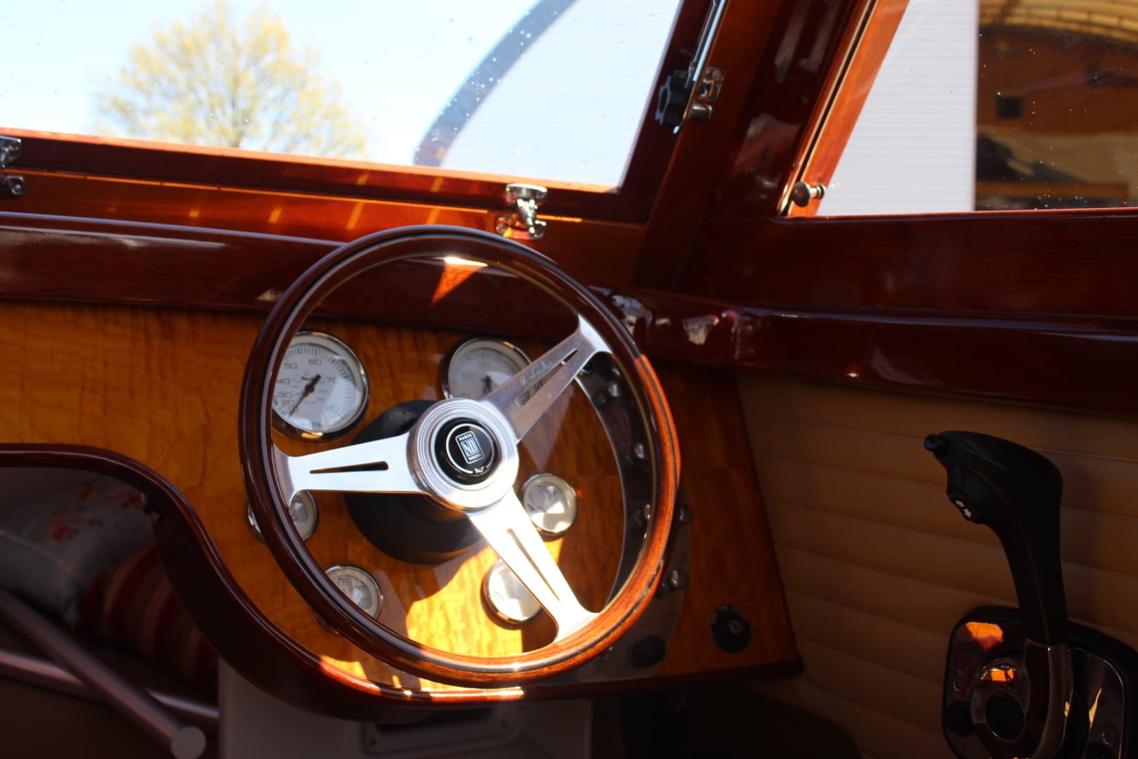 2013 Cherubini 255 Sport Cruiser — photo 8