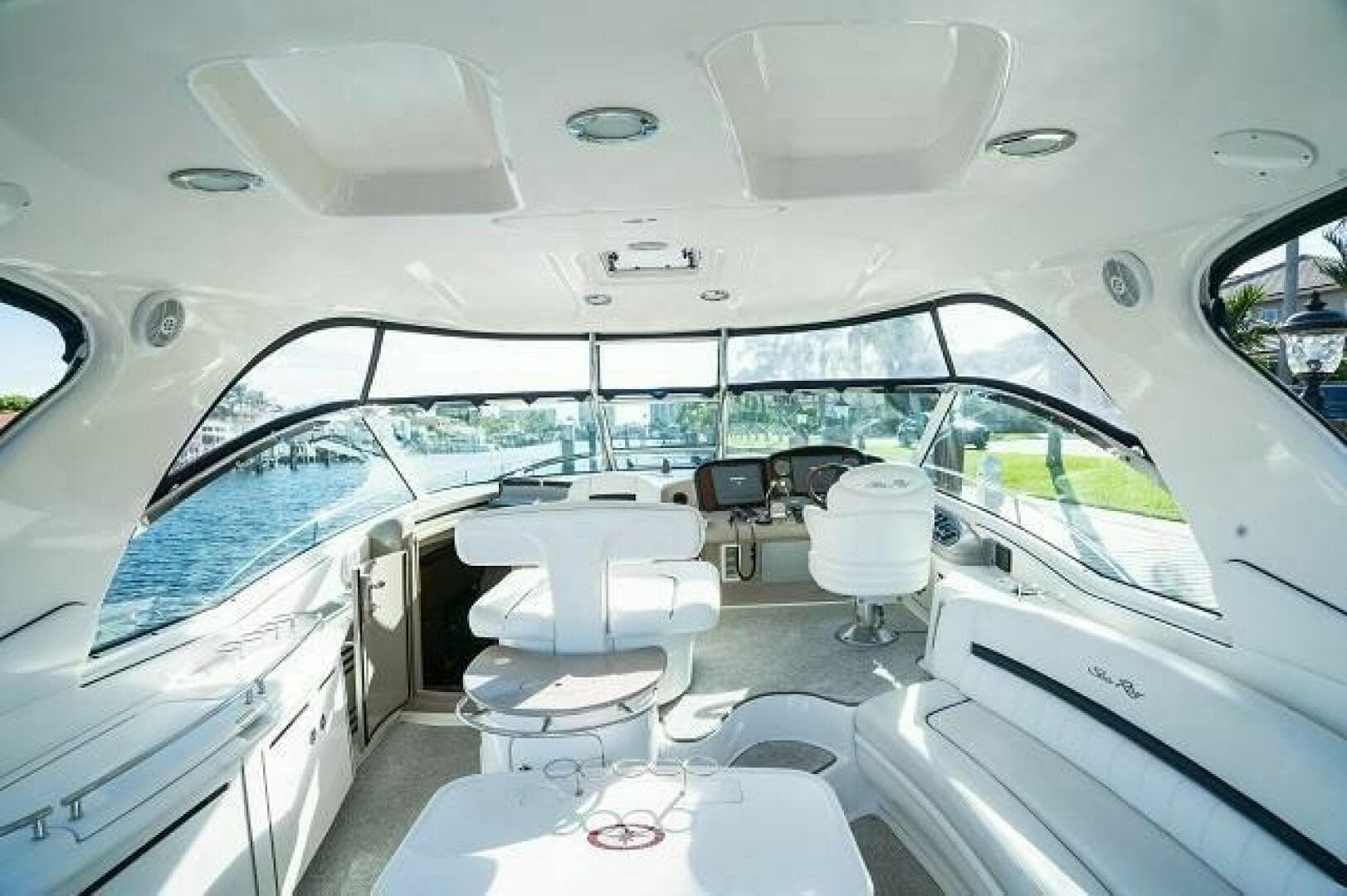 2005 Sea Ray 500 Sundancer — photo 62