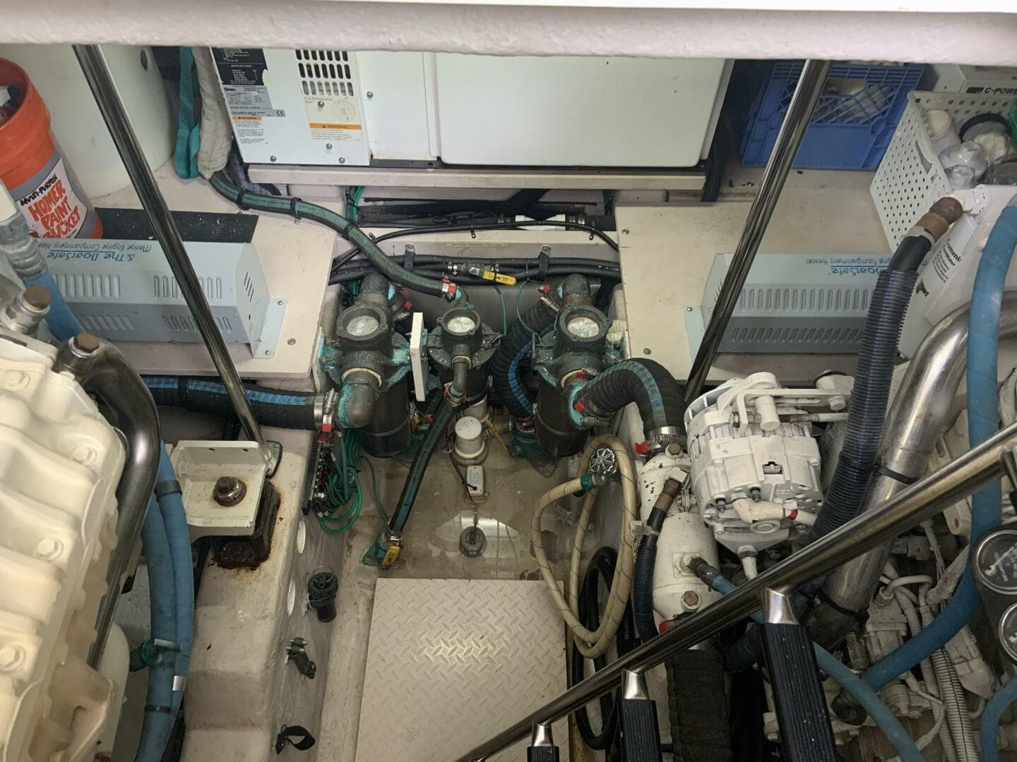 2005 Sea Ray 500 Sundancer — photo 21