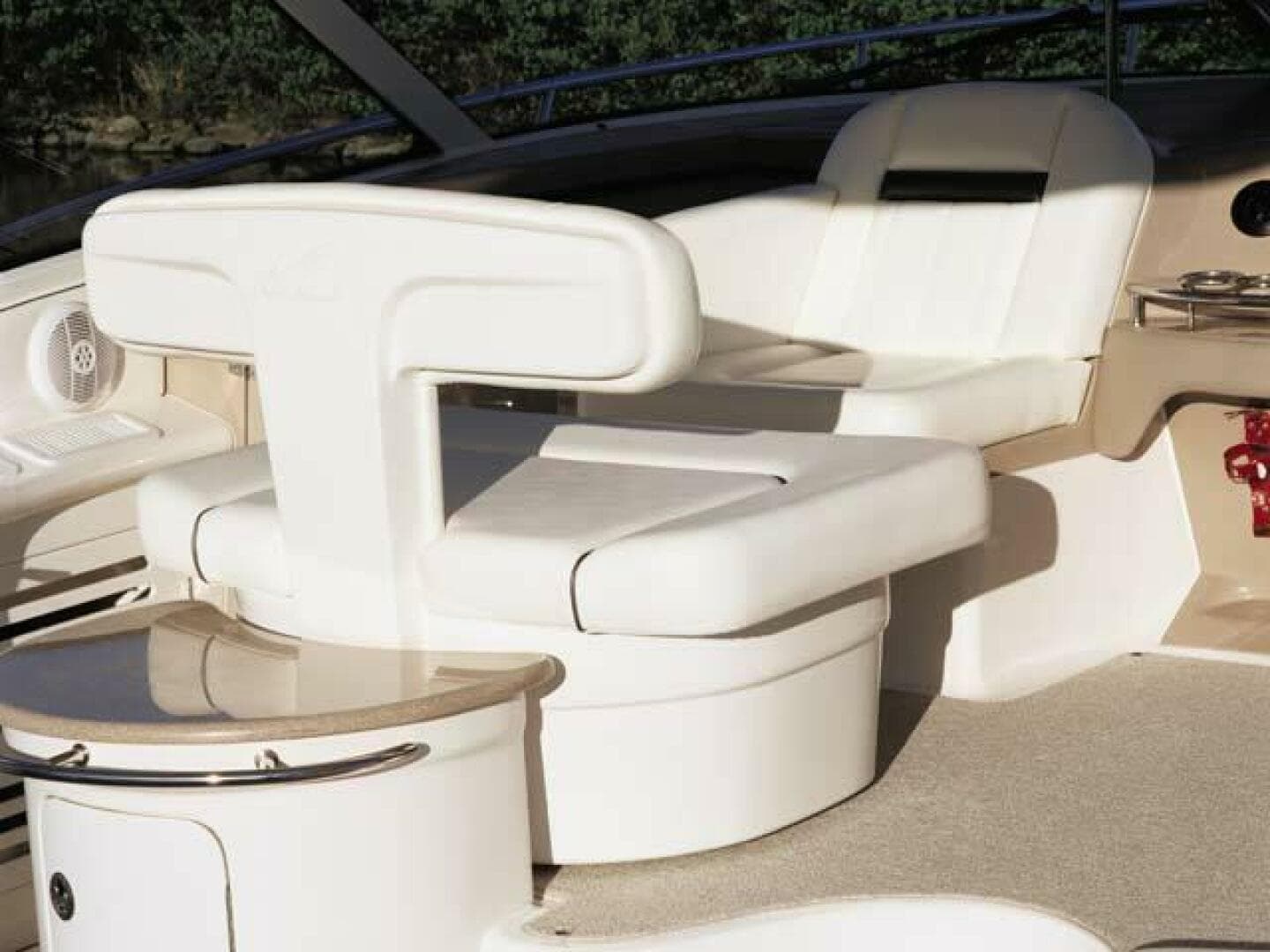 2005 Sea Ray 500 Sundancer — photo 66