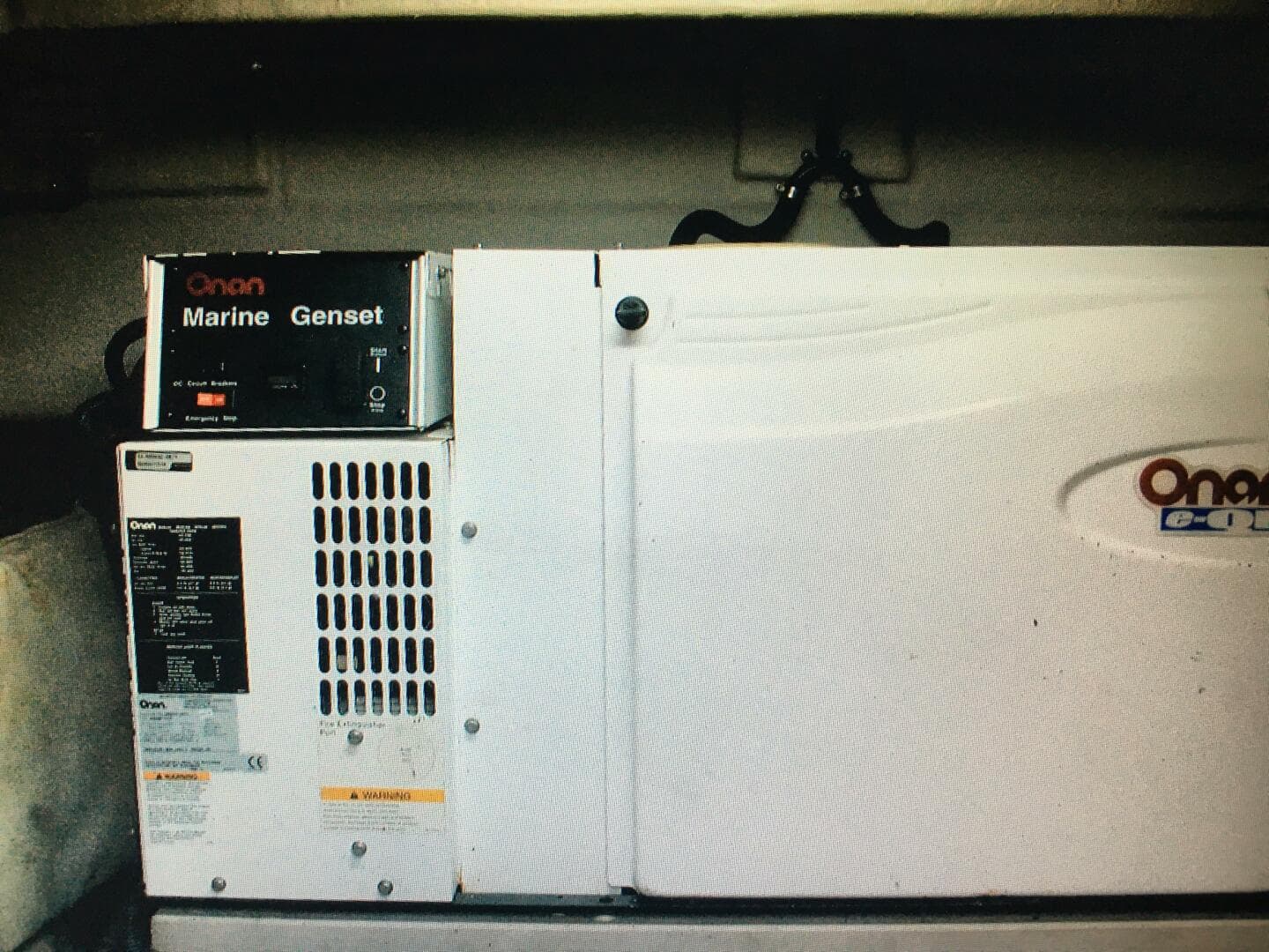 2005 Sea Ray 500 Sundancer — photo 30