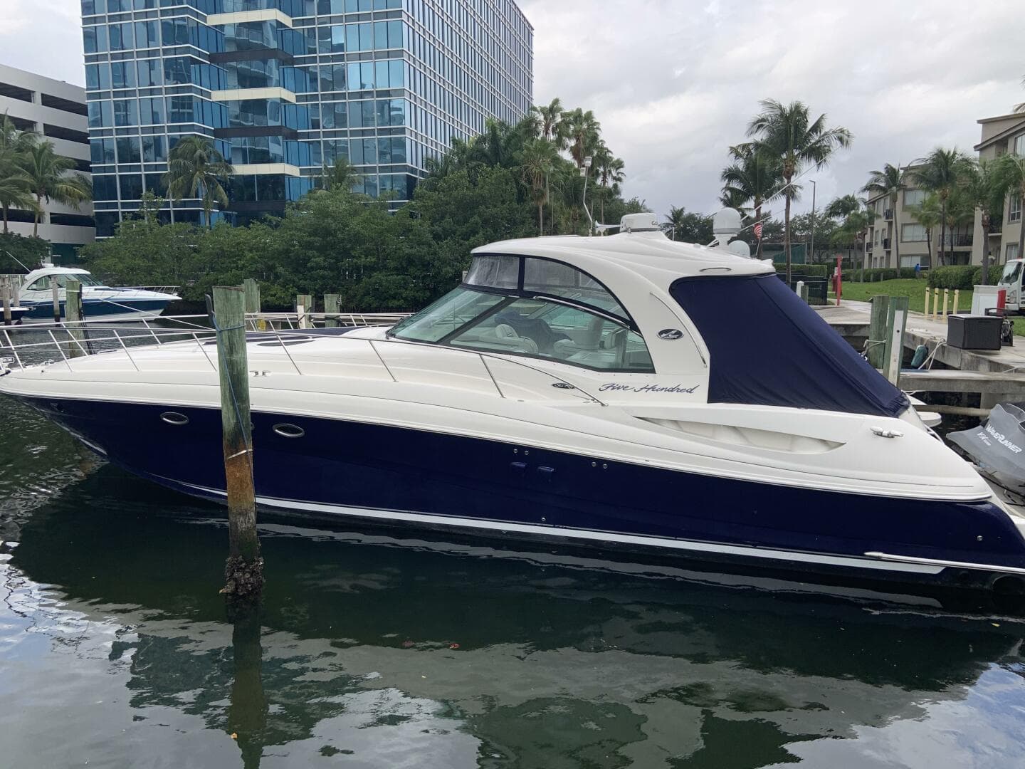 2005 Sea Ray 500 Sundancer — photo 1