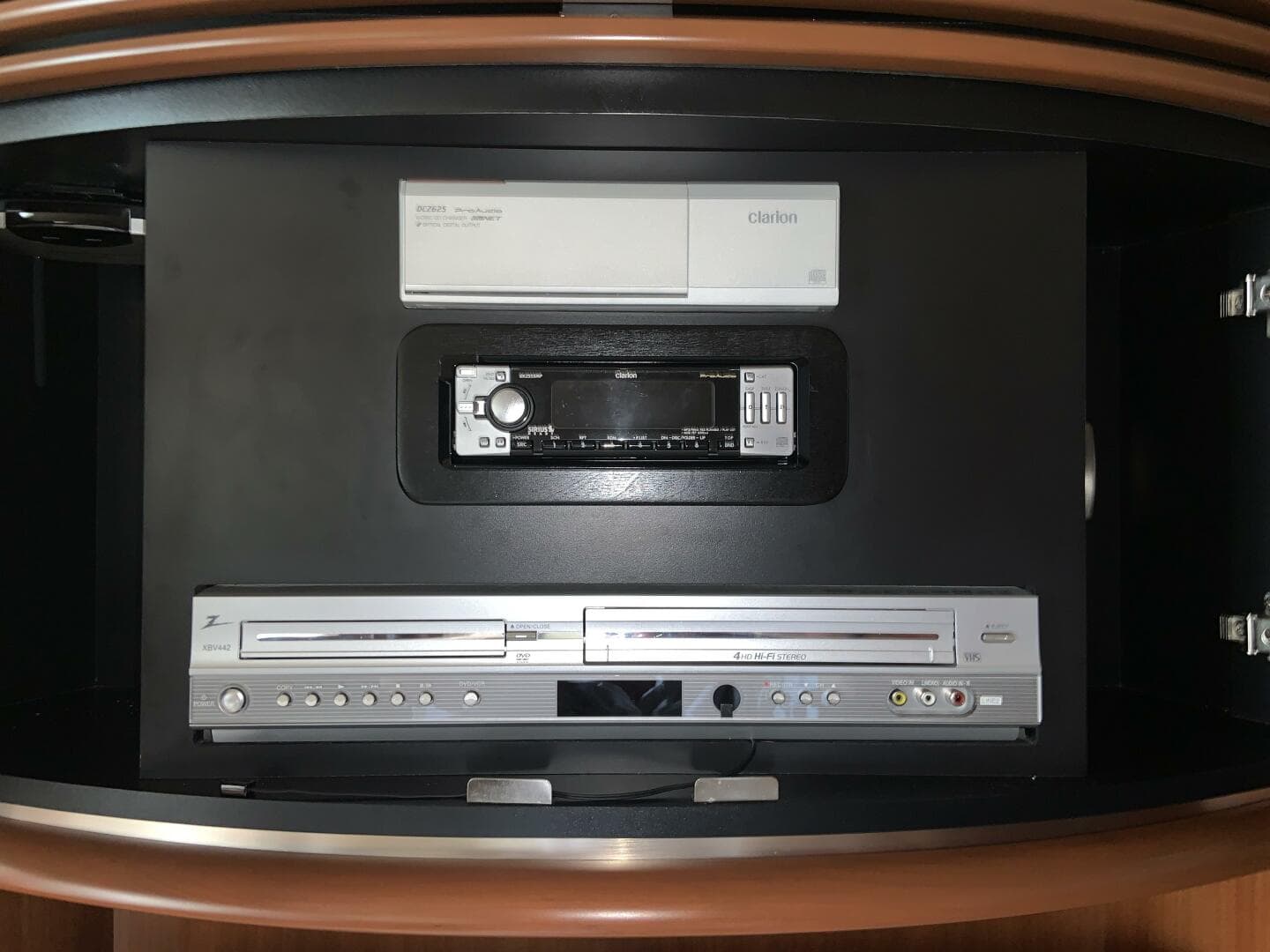 2005 Sea Ray 500 Sundancer — photo 45