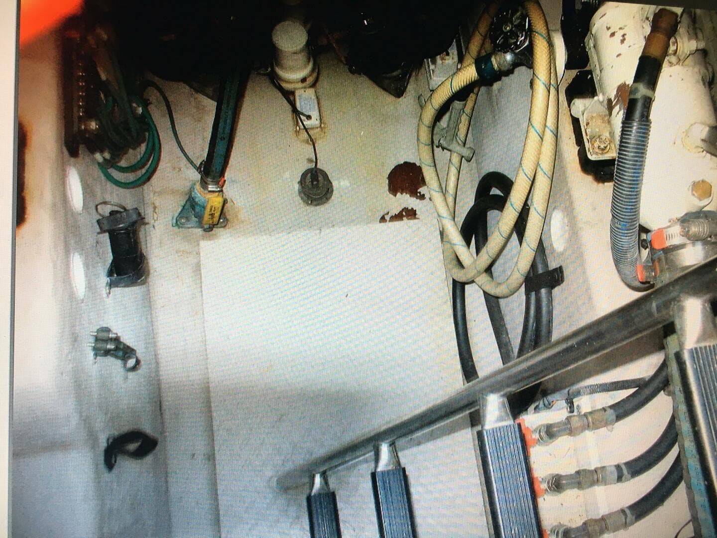 2005 Sea Ray 500 Sundancer — photo 19