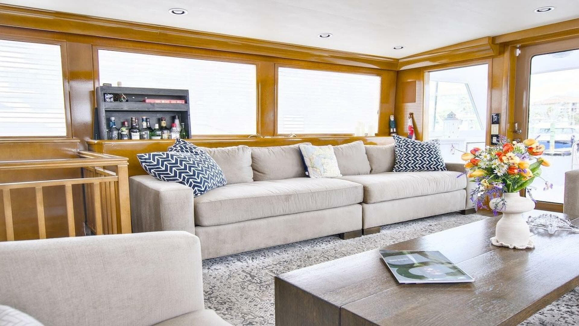 1998 Hatteras Sport Deck — photo 41