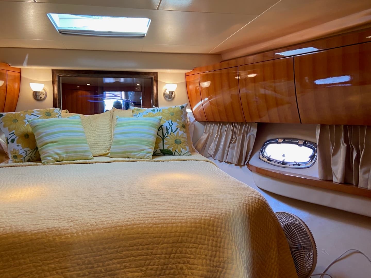 2009 Regal 5260 — photo 33