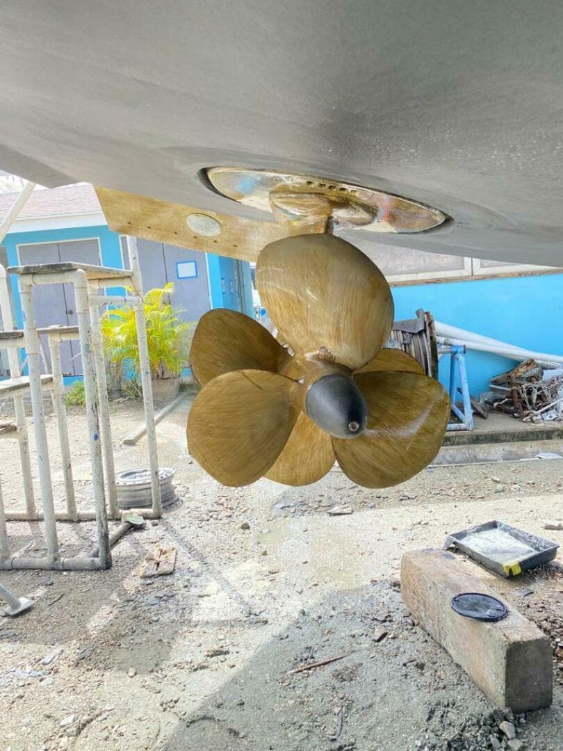 2009 Regal 5260 — photo 60