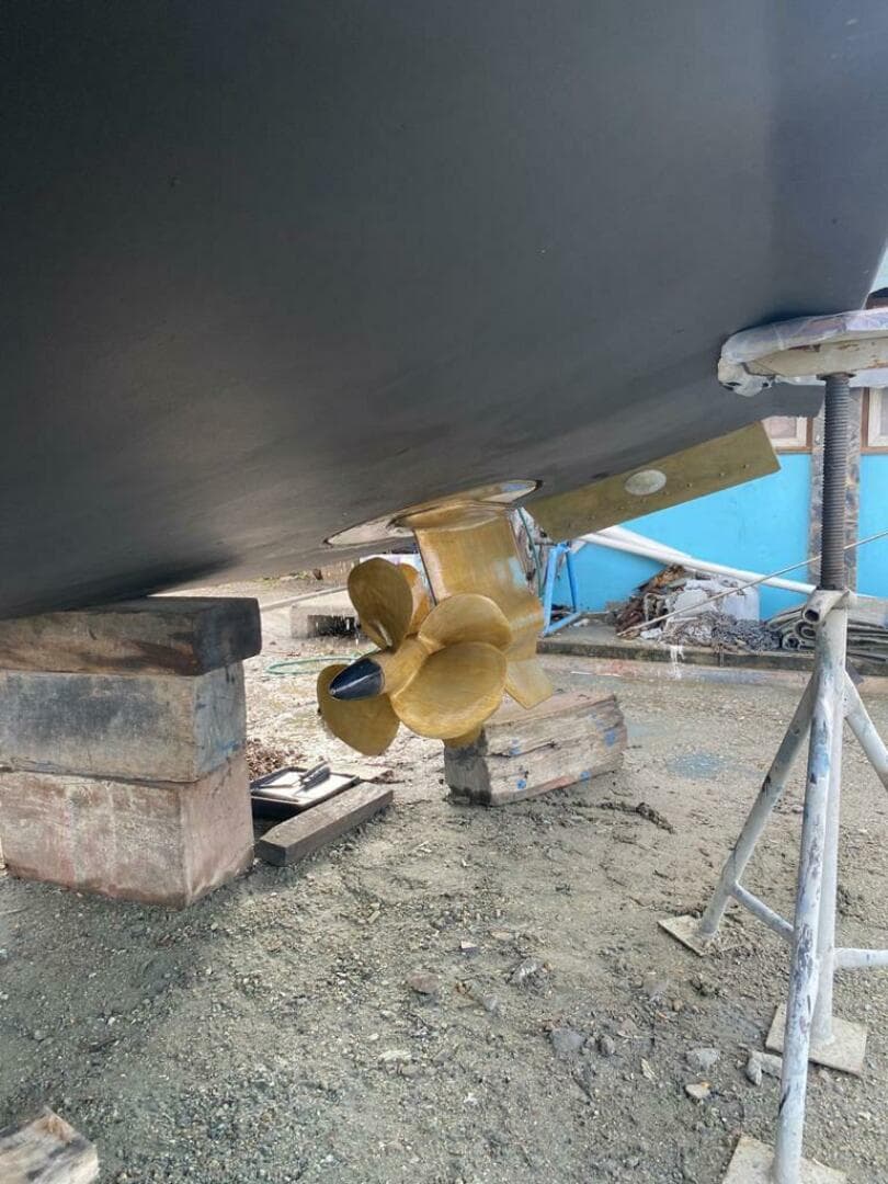 2009 Regal 5260 — photo 51