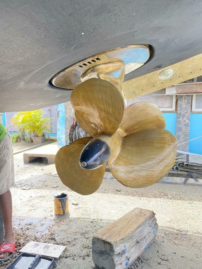 2009 Regal 5260 — photo 59