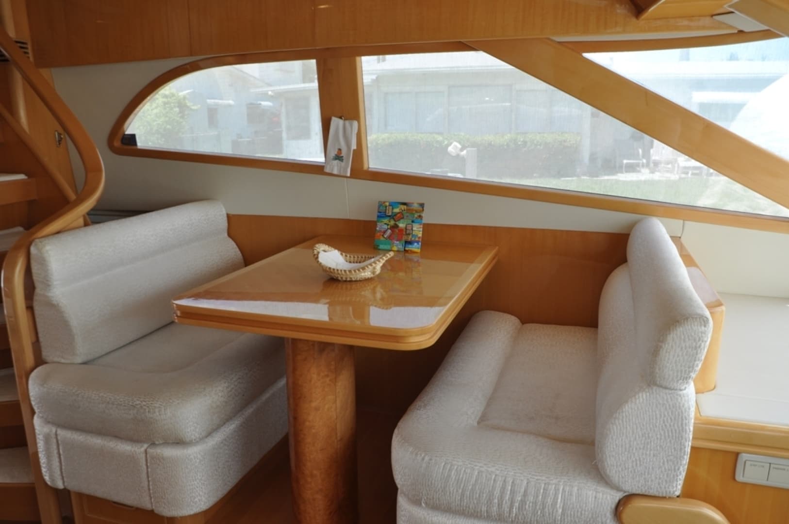 2003 Mckinna 58 — photo 13