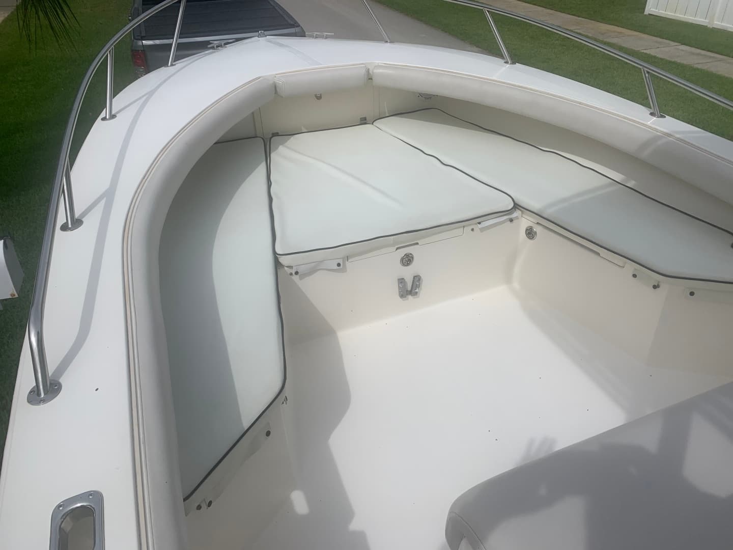 2006 Albemarle 242 Center Console — photo 7