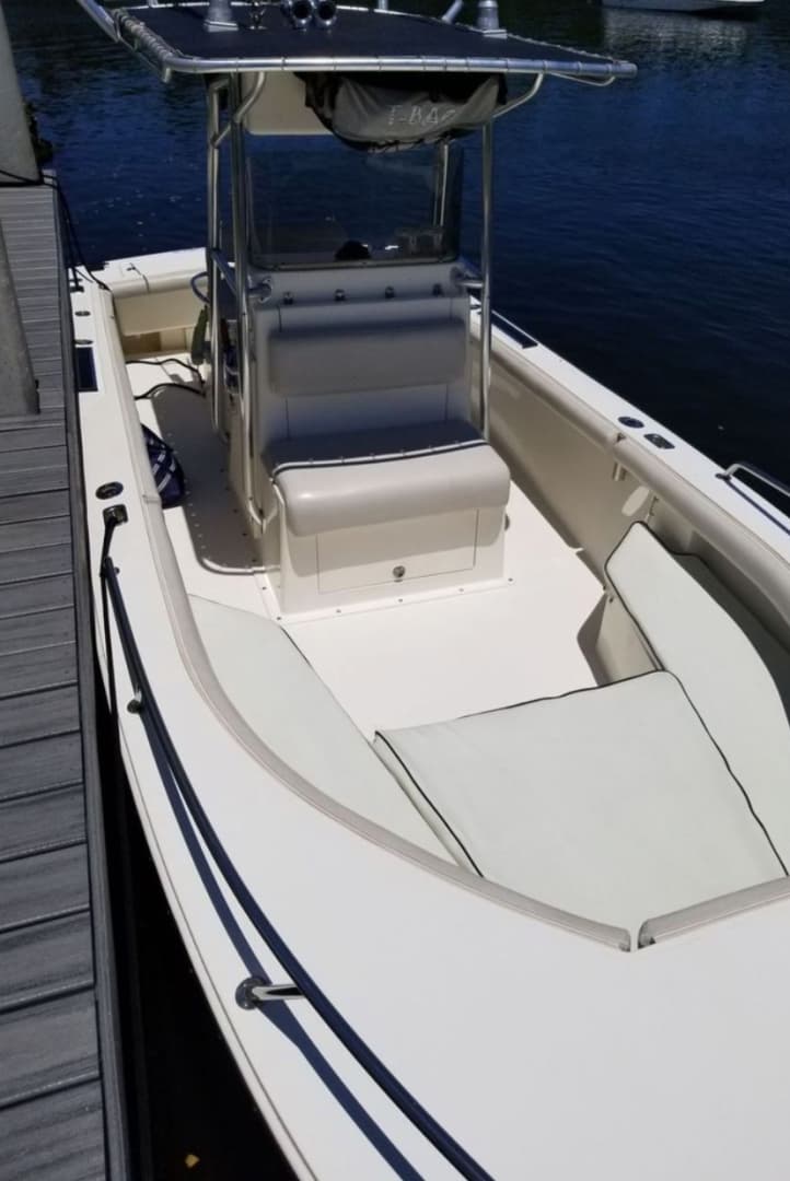 2006 Albemarle 242 Center Console — photo 6