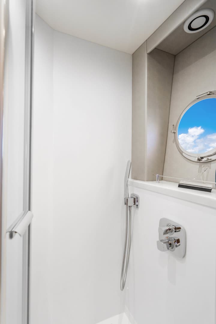 2019 Sunseeker Predator — photo 86