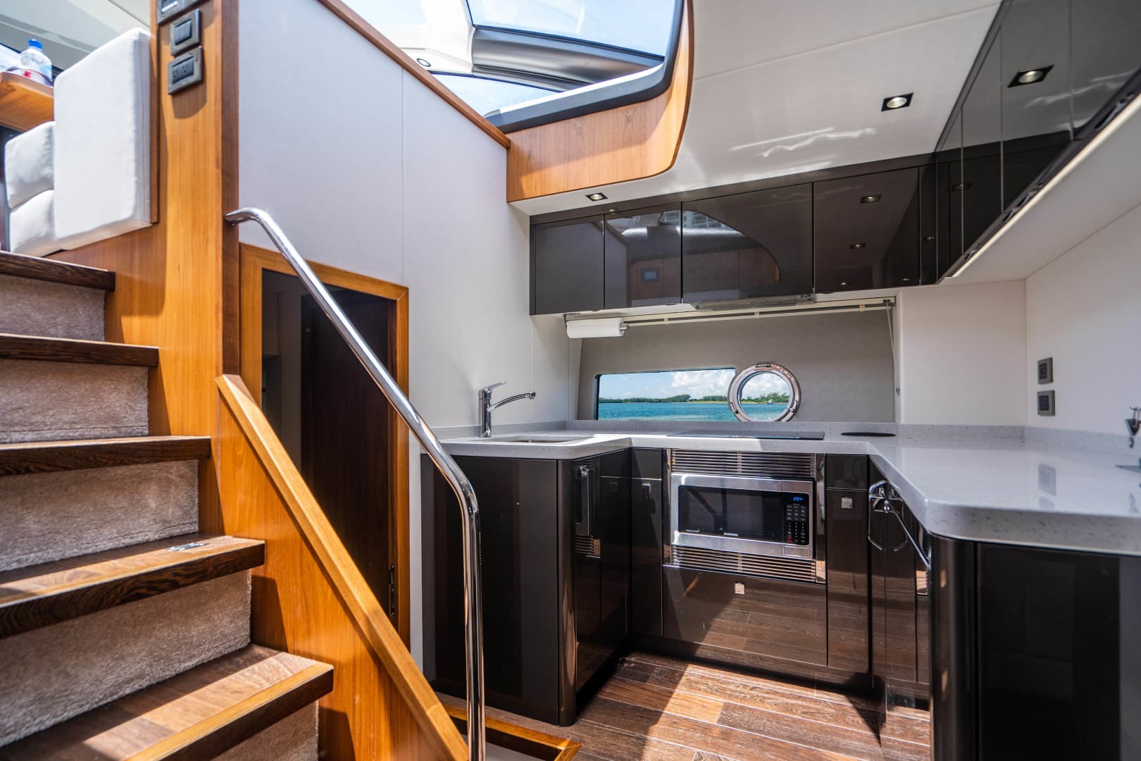 2019 Sunseeker Predator — photo 66