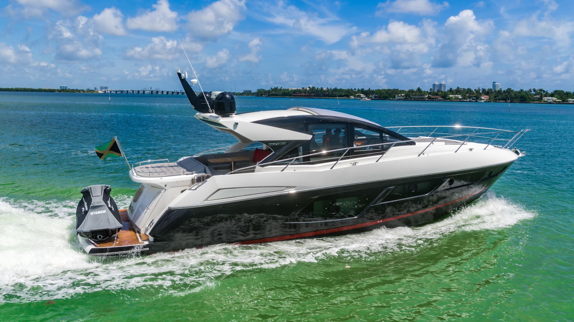 2019 Sunseeker Predator — photo 17