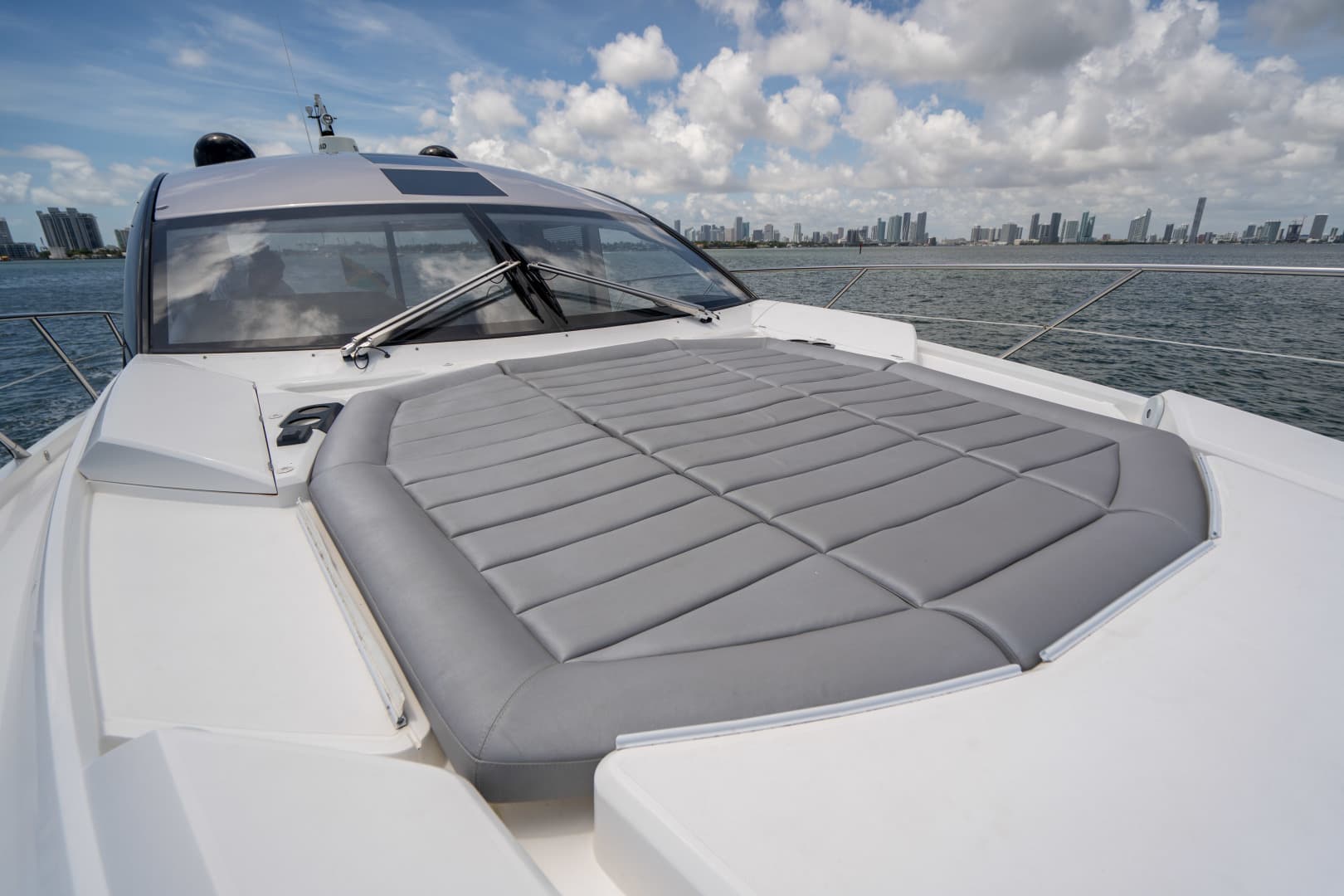 2019 Sunseeker Predator — photo 39