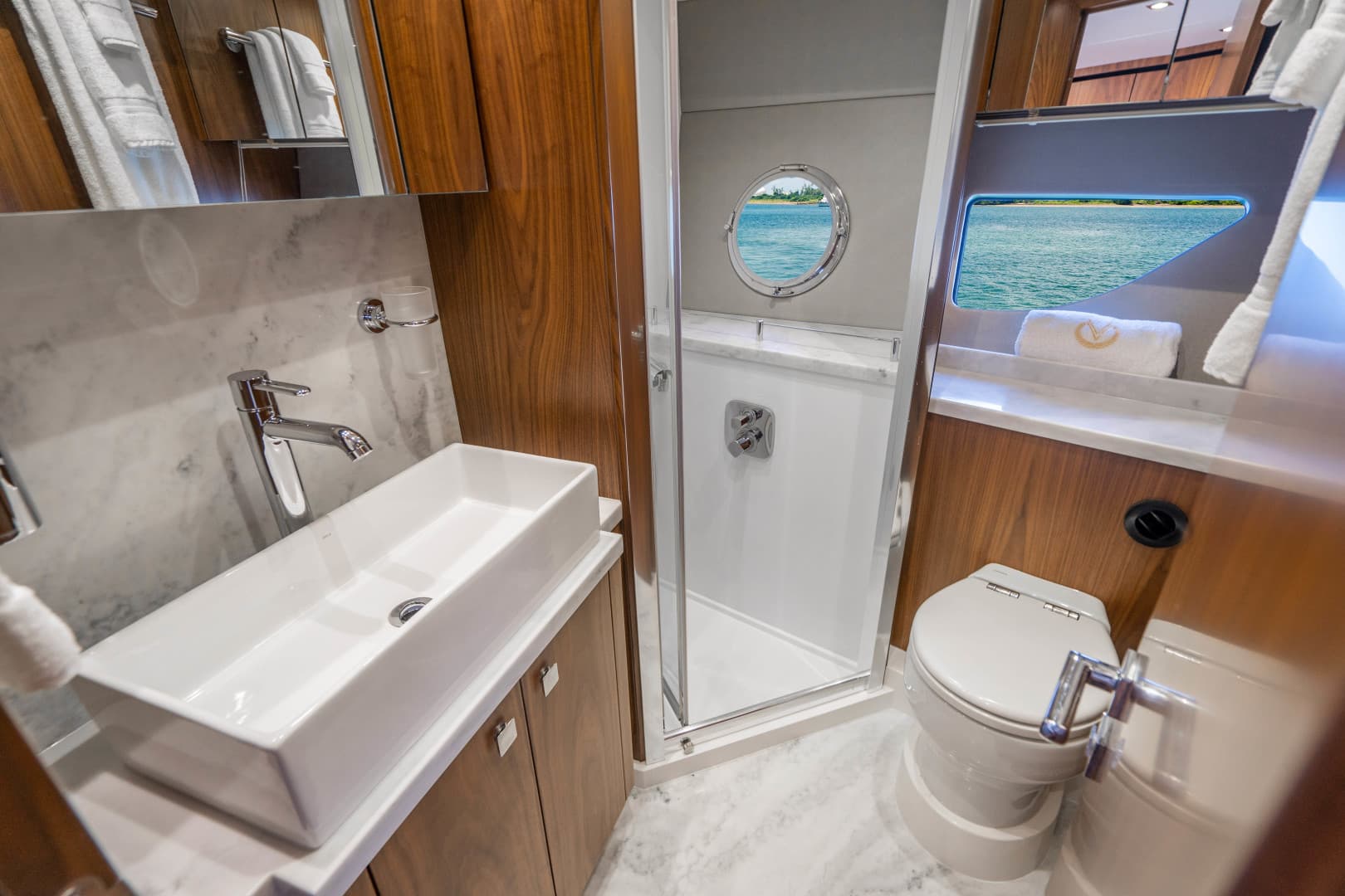 2019 Sunseeker Predator — photo 75