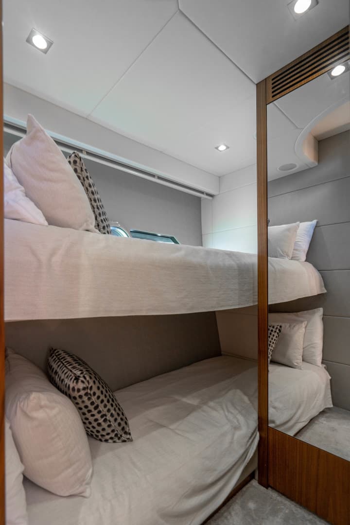 2019 Sunseeker Predator — photo 88