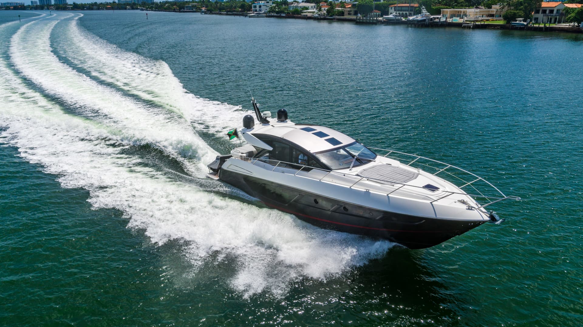 2019 Sunseeker Predator — photo 8