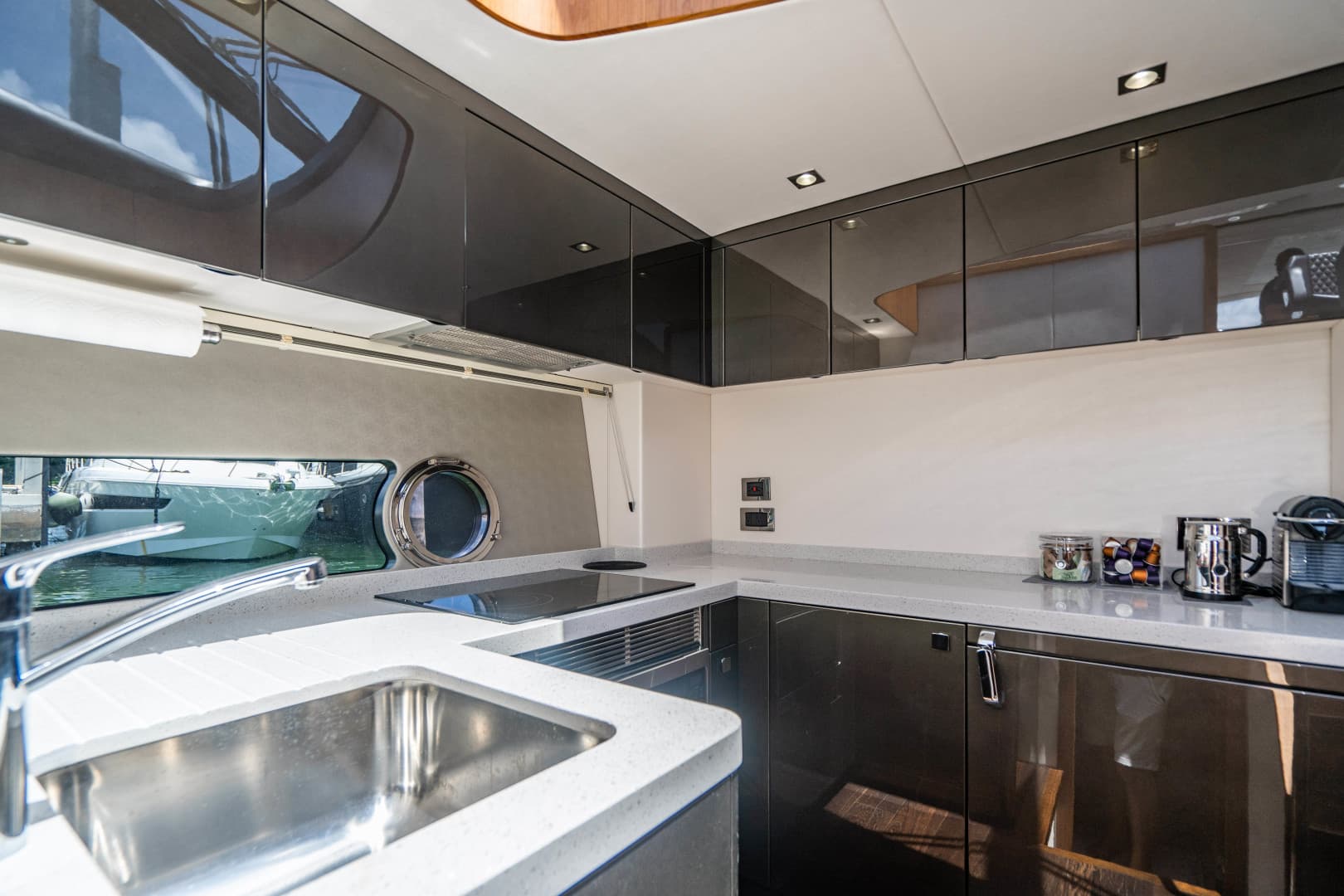 2019 Sunseeker Predator — photo 68