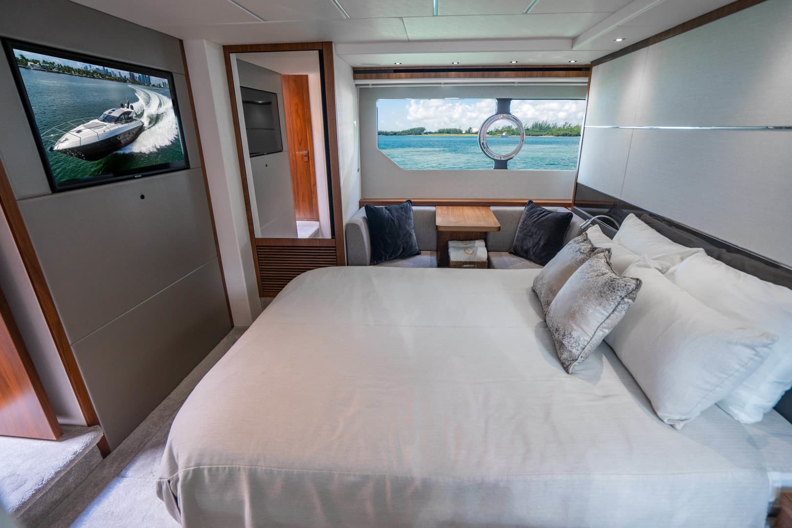 2019 Sunseeker Predator — photo 83