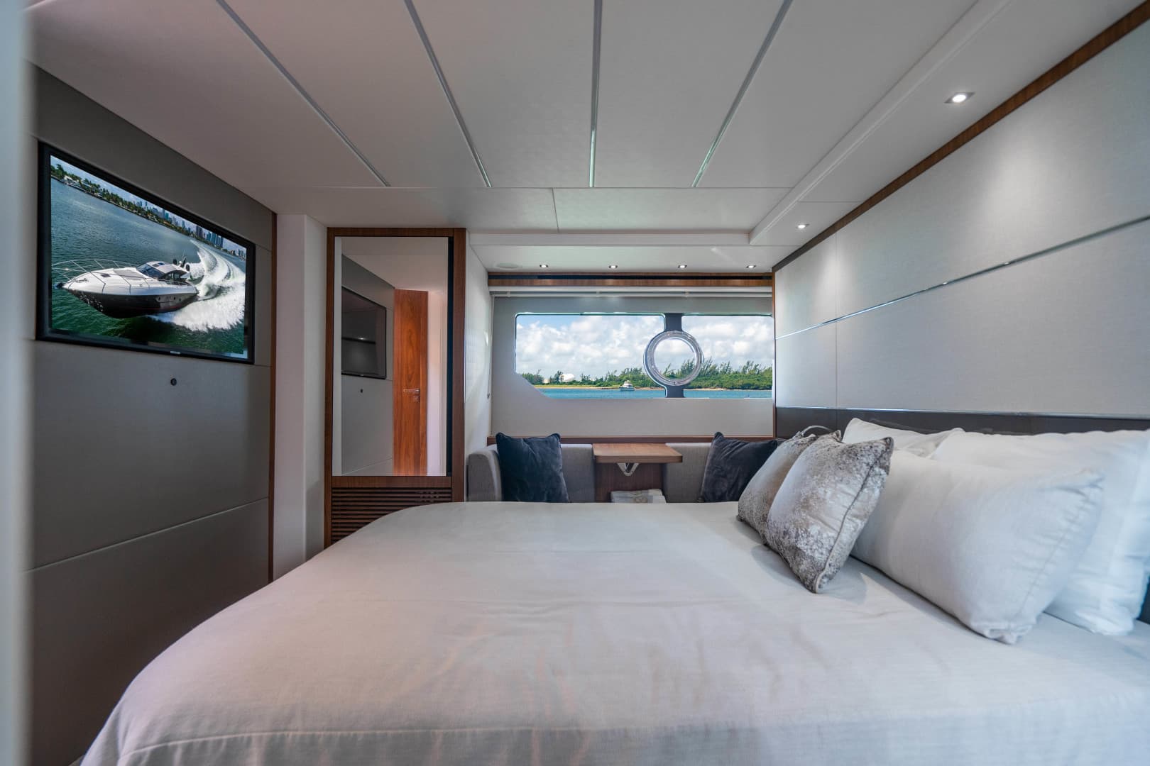 2019 Sunseeker Predator — photo 82