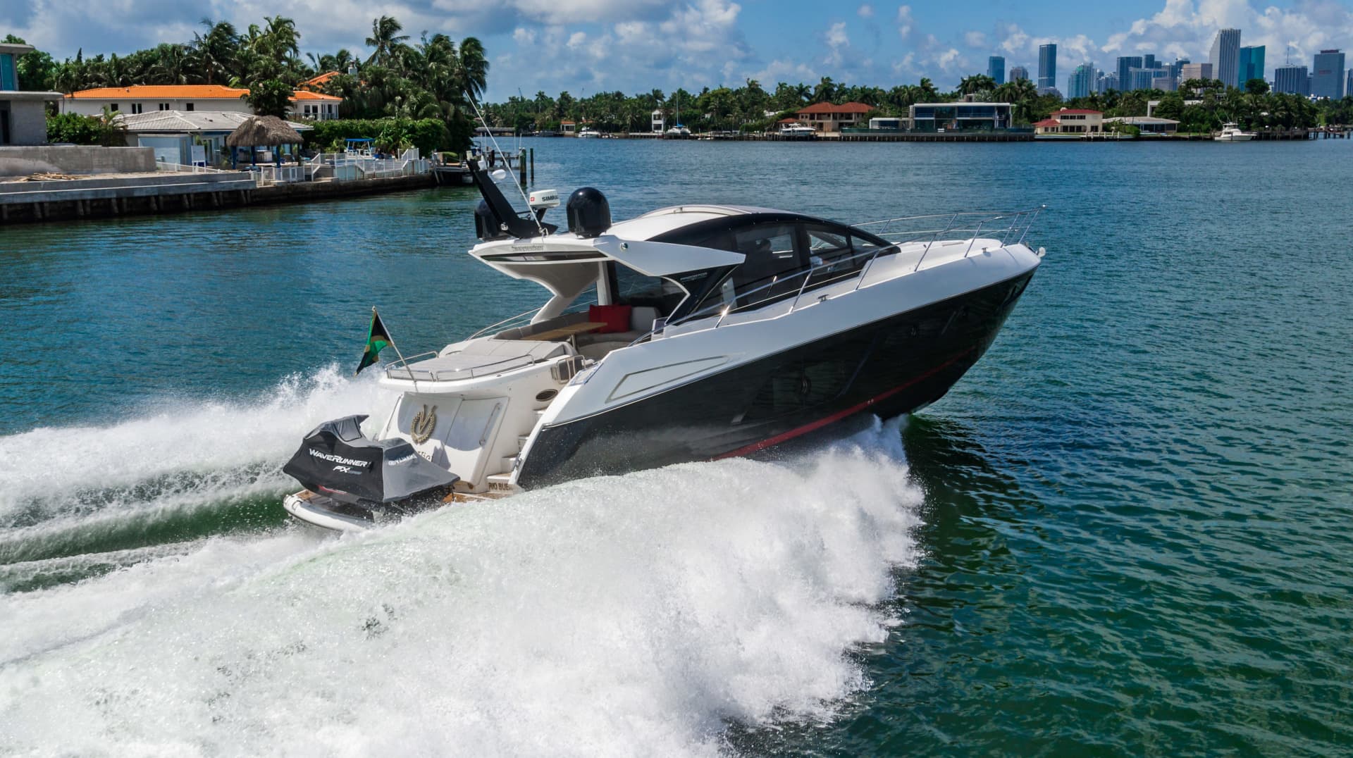 2019 Sunseeker Predator — photo 3