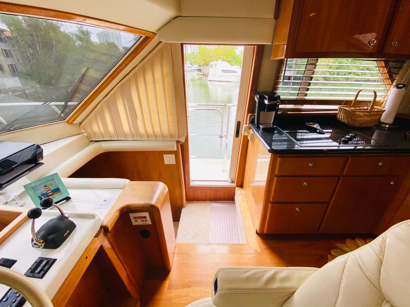 2003 Navigator 5700 Rival — photo 53