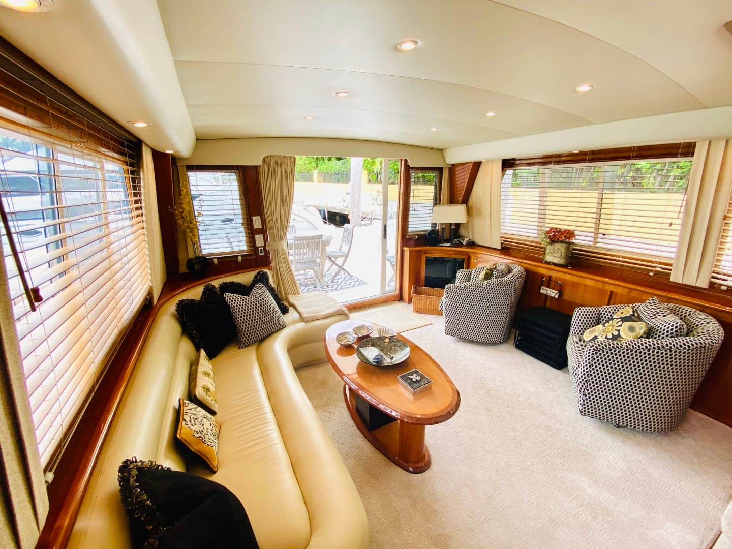 2003 Navigator 5700 Rival — photo 33