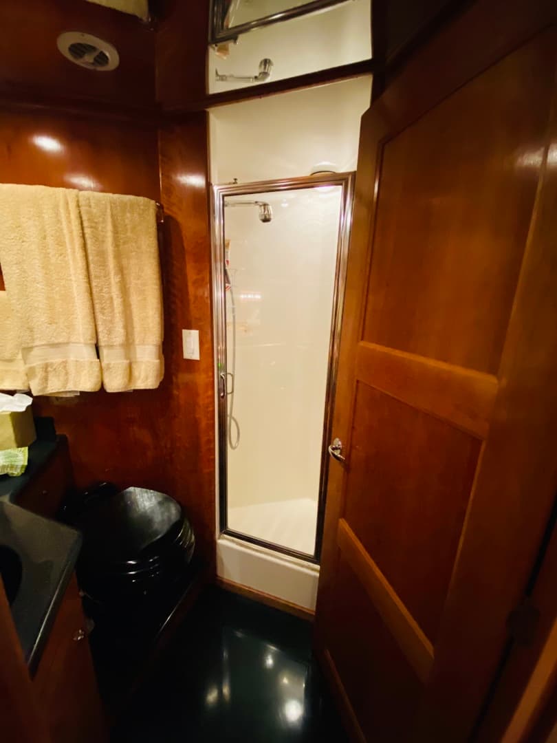 2003 Navigator 5700 Rival — photo 71