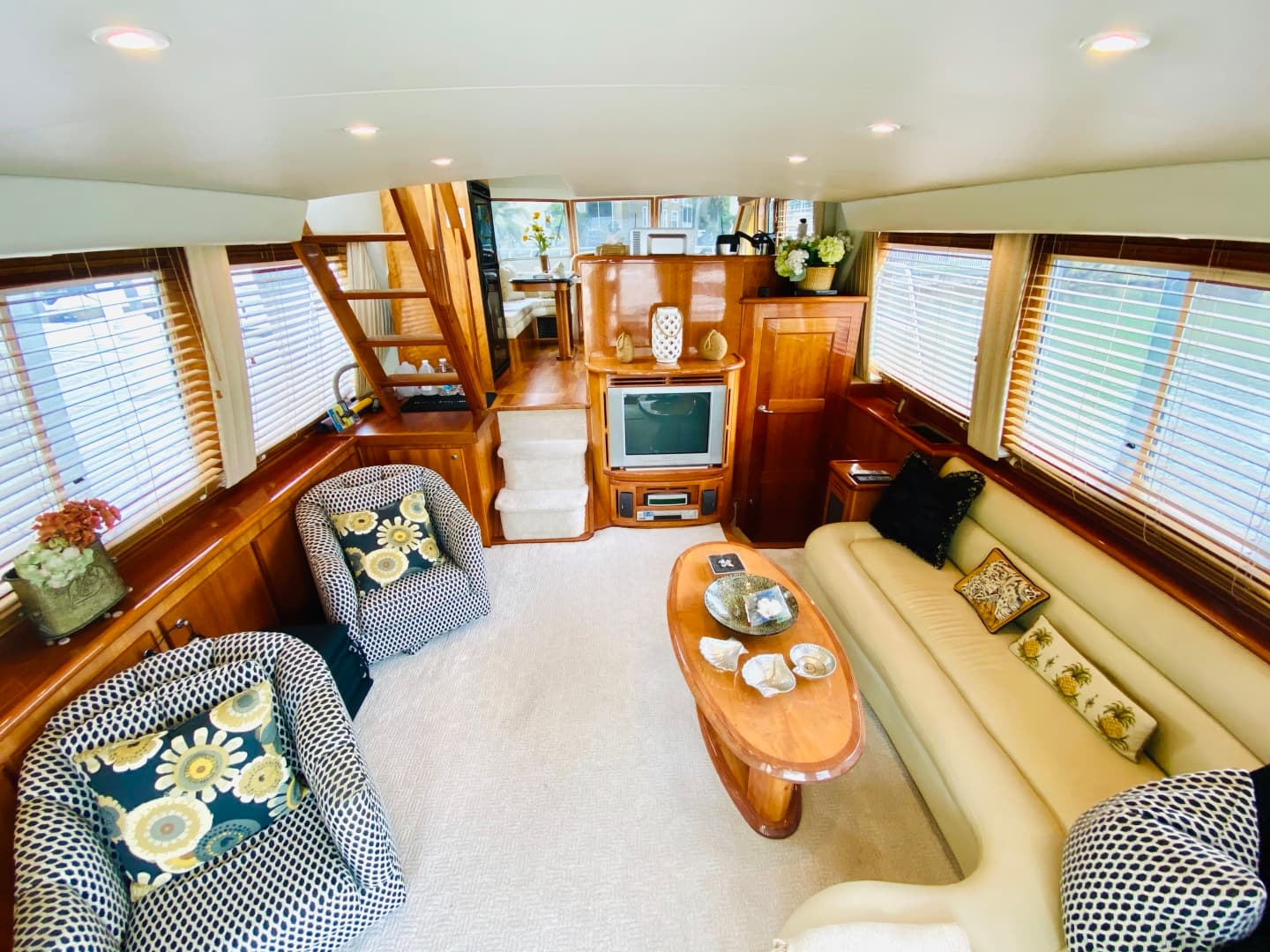 2003 Navigator 5700 Rival — photo 37