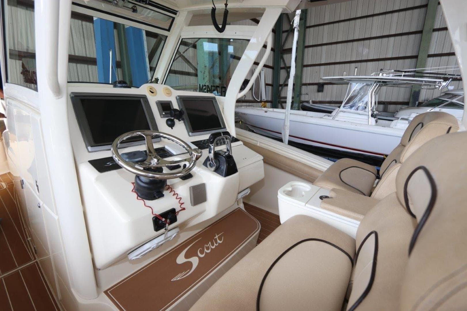 2012 Scout 345 CC — photo 20