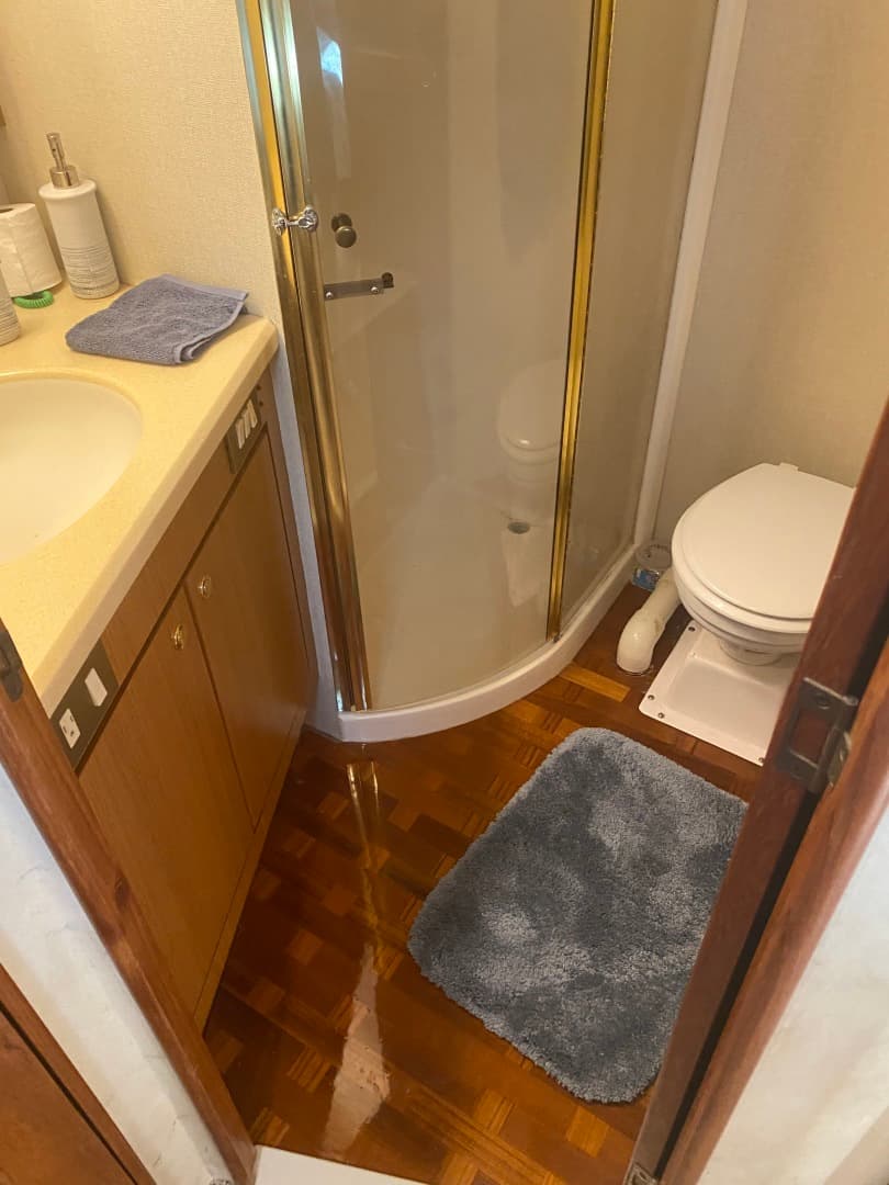 1997 Ocean Yachts Super Sport — photo 18