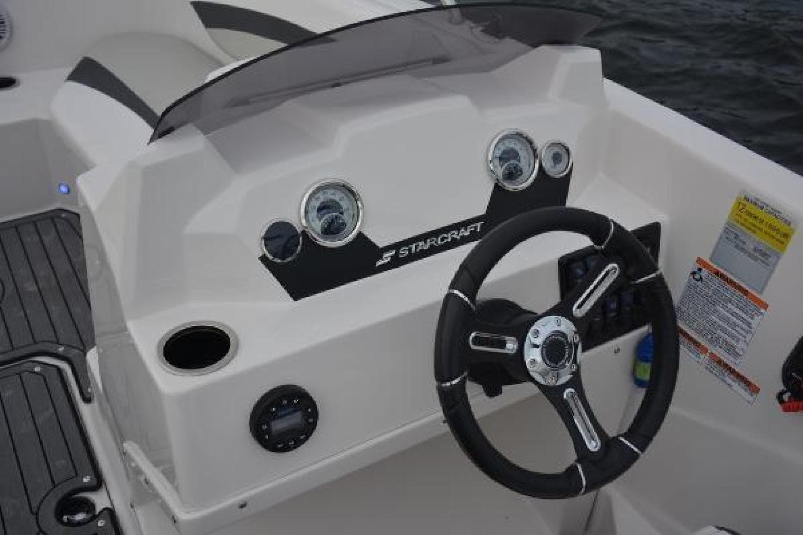 2022 Starcraft 211 Svx — photo 12