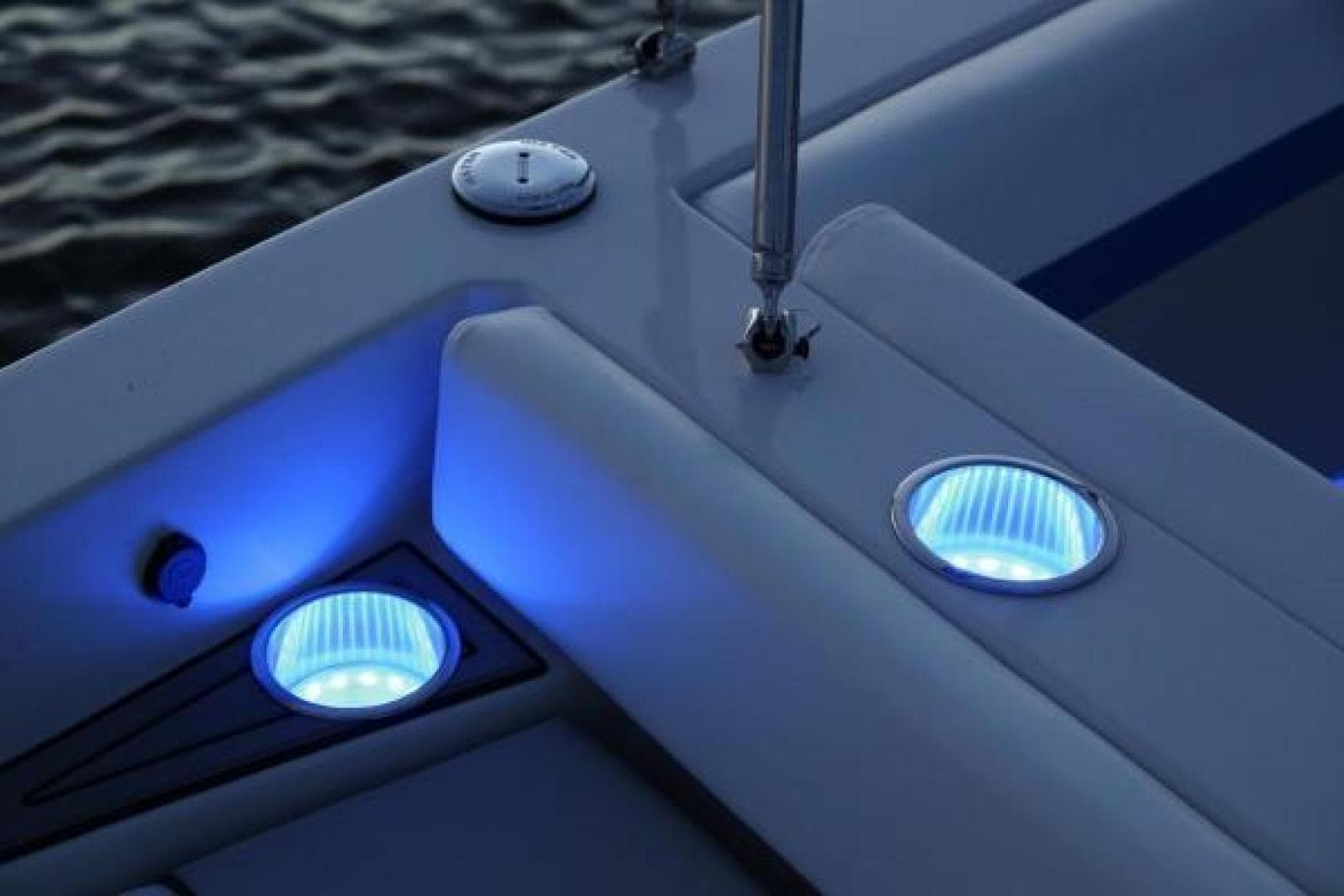 2025 Starcraft 231 Svx — photo 15