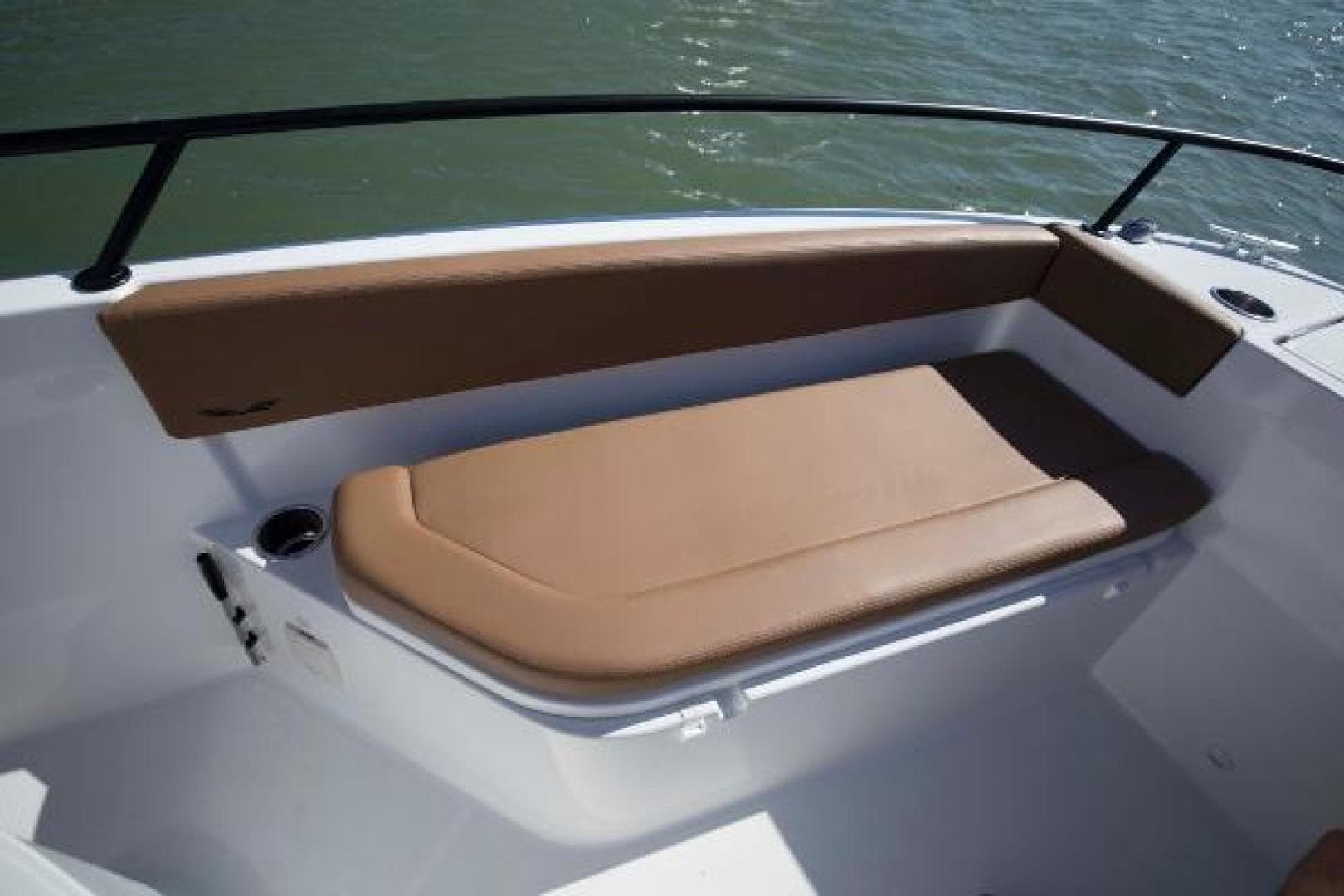 2026 Beneteau Flyer 8 Spacedeck — photo 12