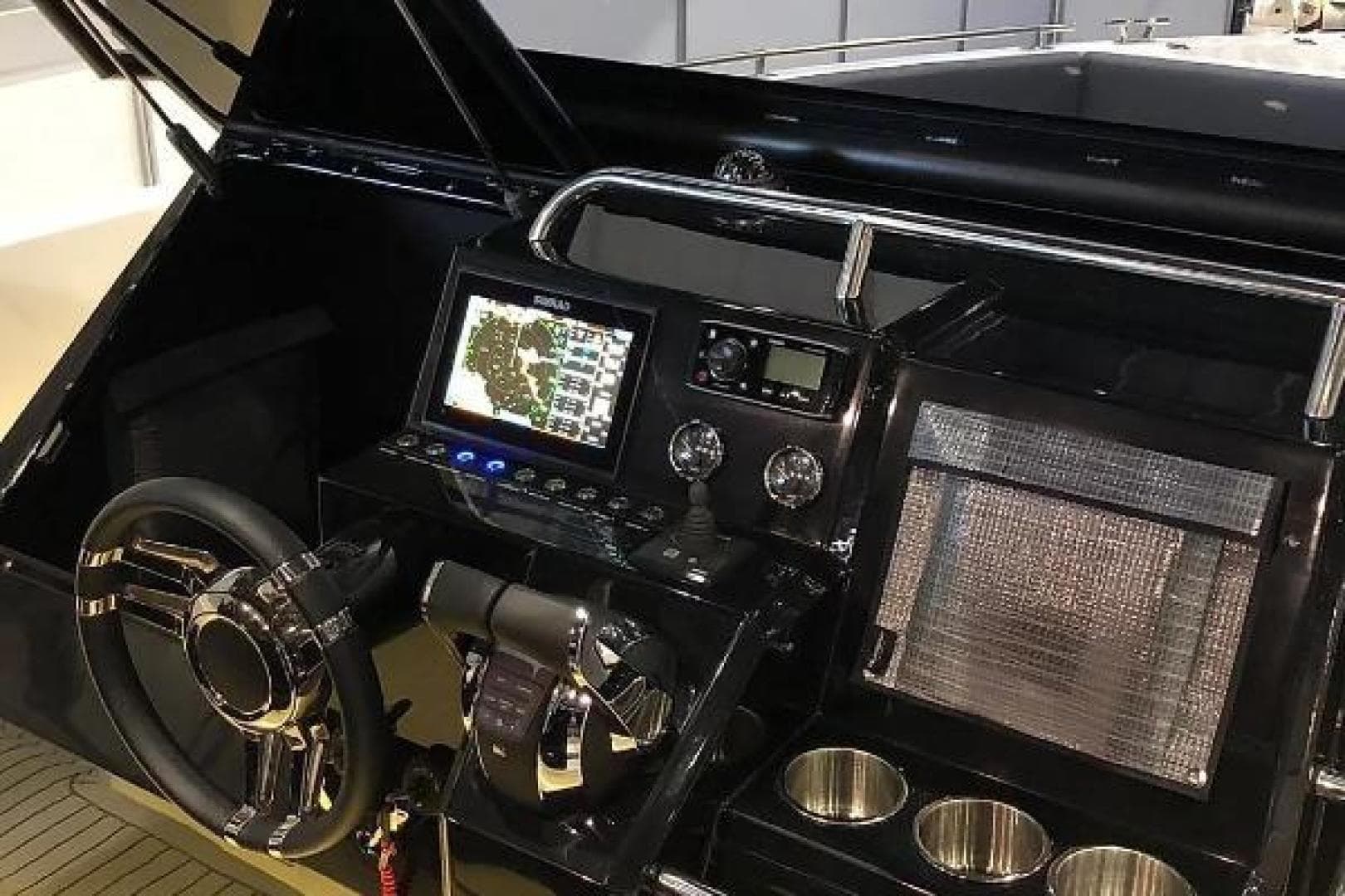 2022 De Antonio D28 Xplorer — photo 11