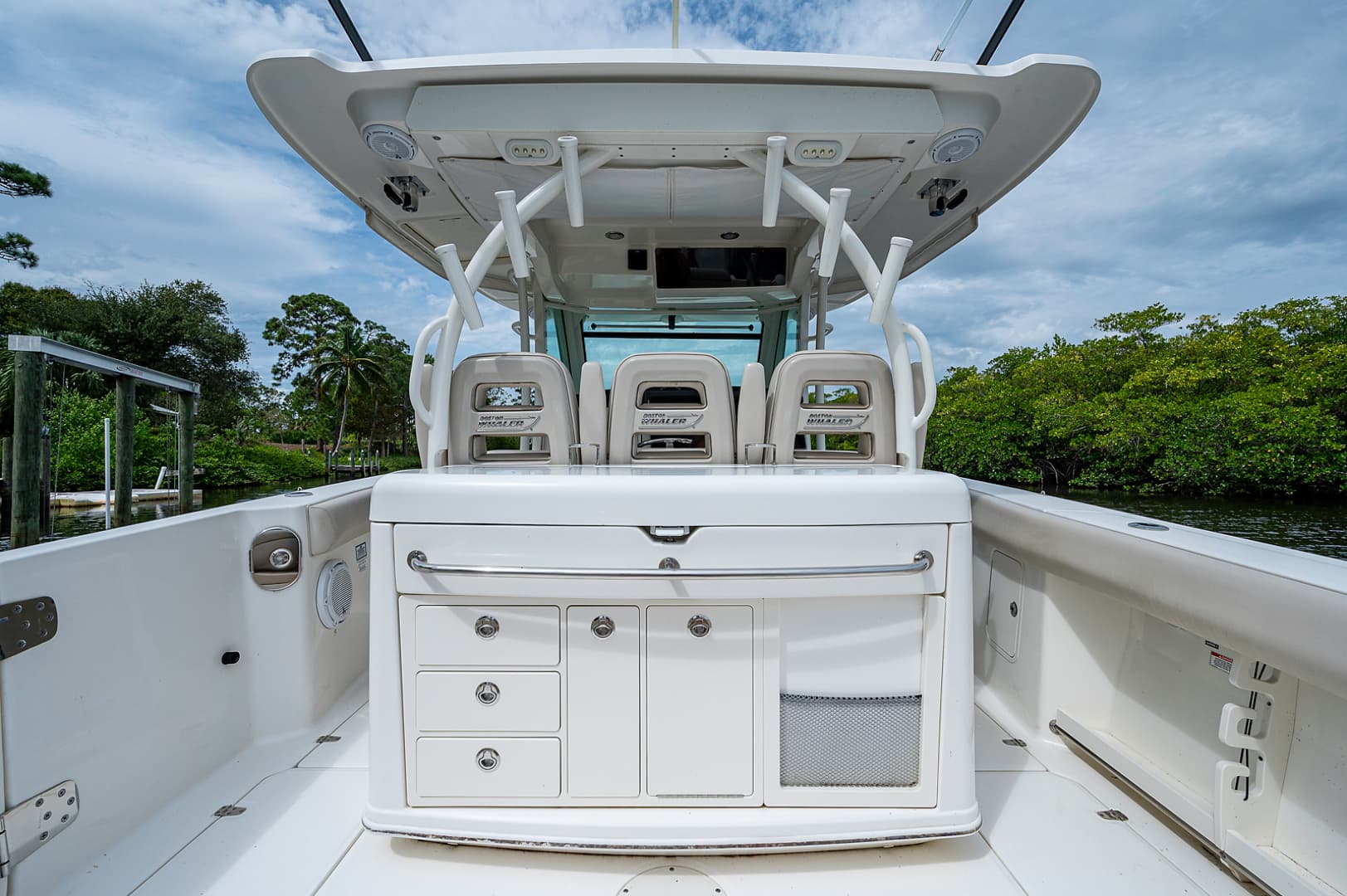 2017 Boston Whaler 370 Outrage — photo 22