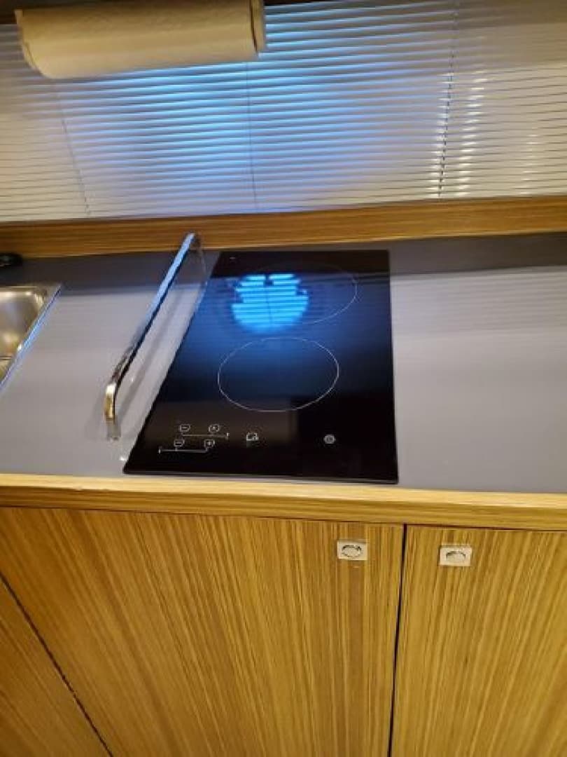 2013 Azimut Atlantis 38 — photo 17