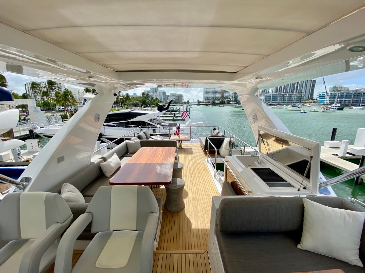 2018 Azimut Flybridge — photo 19