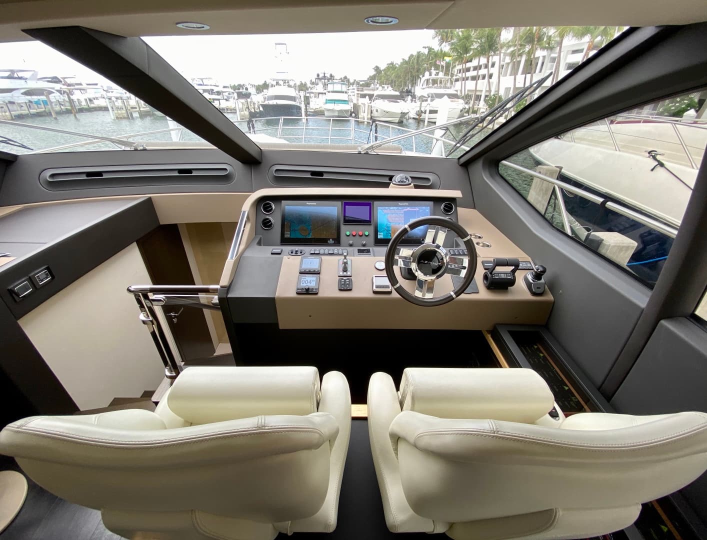 2018 Azimut Flybridge — photo 70