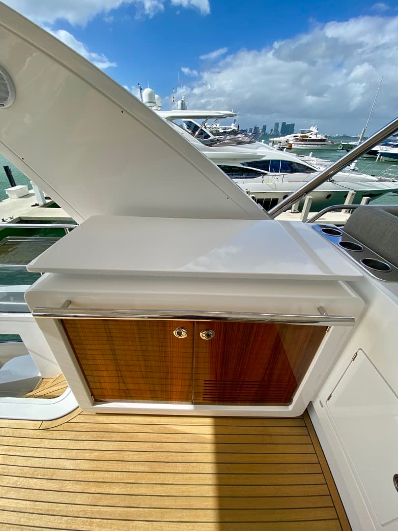 2018 Azimut Flybridge — photo 41